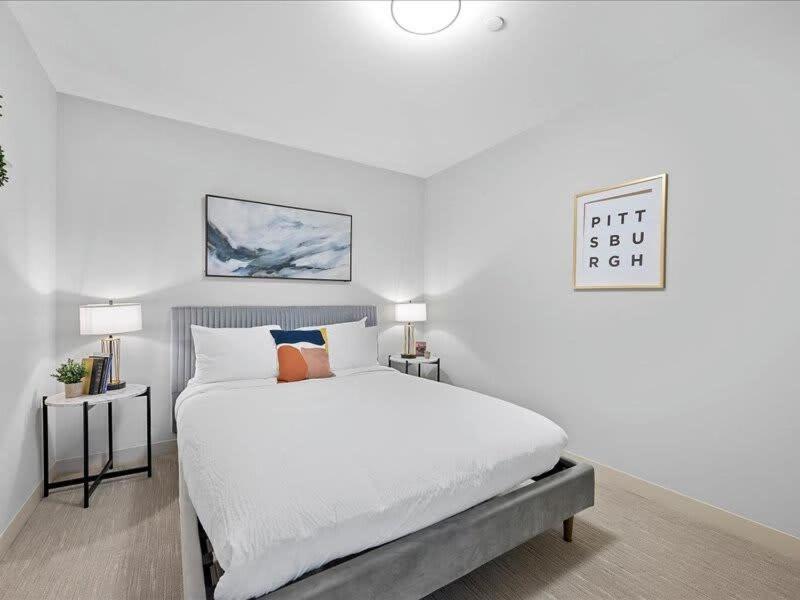 Cozysuites Lavish 1Br, Downtown Pittsburgh Buitenkant foto
