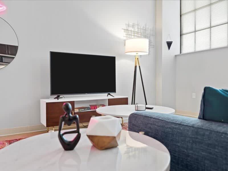 Cozysuites Lavish 1Br, Downtown Pittsburgh Buitenkant foto