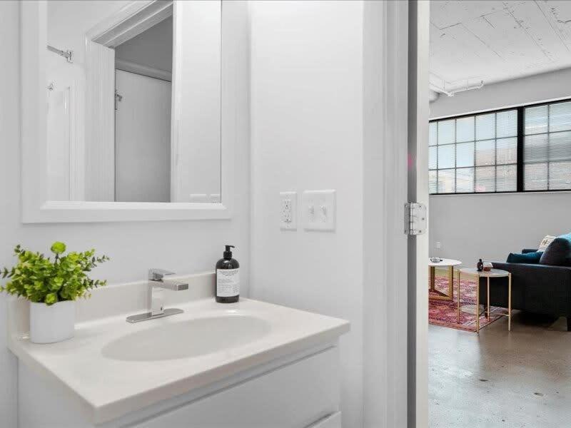 Cozysuites Lavish 1Br, Downtown Pittsburgh Buitenkant foto